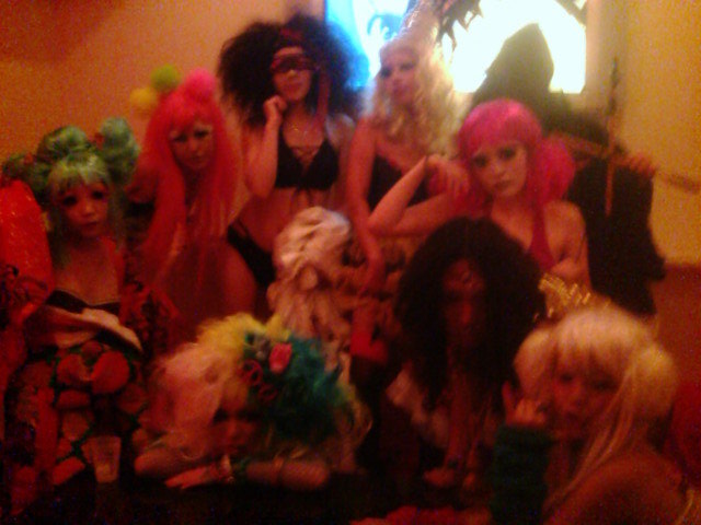 682745674_160.JPG - 63,878BYTES