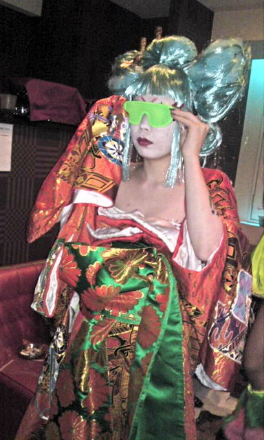 683547288_119.JPG - 64,953BYTES